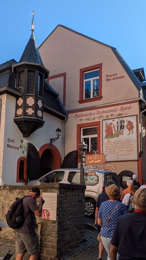 d0708.jpg