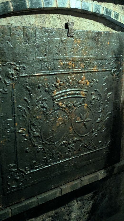 d0712b.jpg