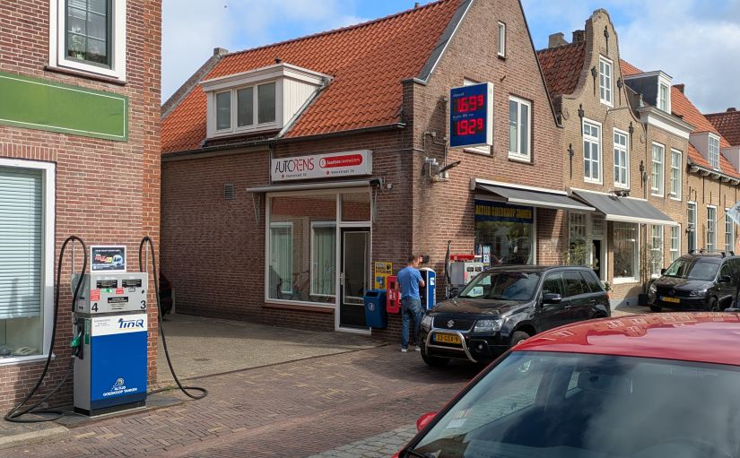 d0736b.jpg