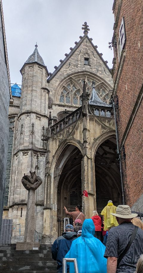d0812.jpg