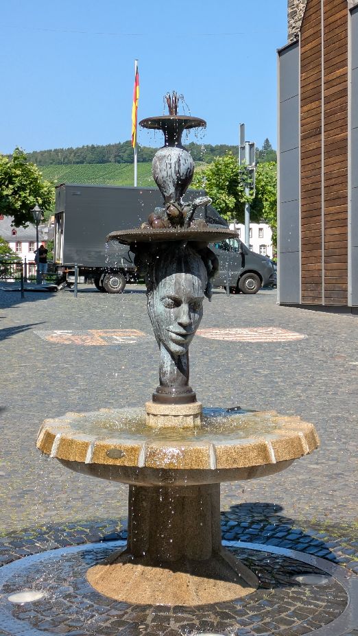 d0857c.jpg