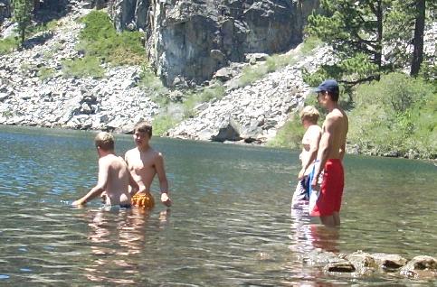 n0413.jpg